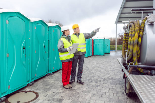 Best VIP or Luxury Restroom Trailers  in Center Line, MI